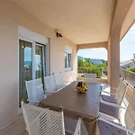 公寓 Hundefreundliches Nur 350 Meter Zum Mit Meerblick, Pool, Wifi *