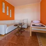 Hundefreundliches Nur 350 Meter Zum Mit Meerblick, Pool, Wifi * Dramalj