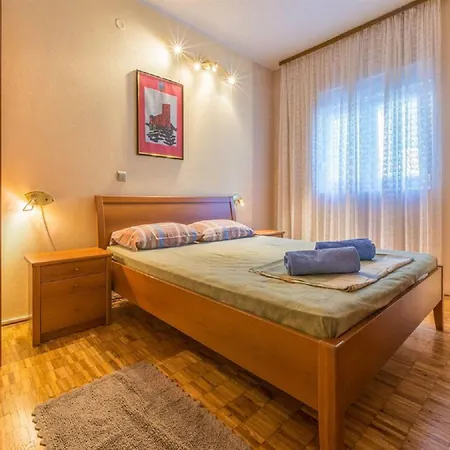 Hundefreundliches Nur 350 Meter Zum Mit Meerblick, Pool, Wifi Apartment Dramalj