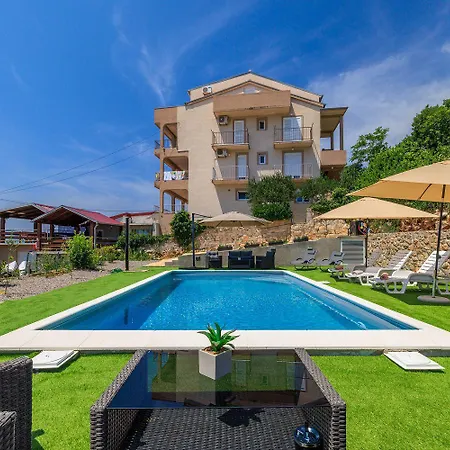 Hundefreundliches Nur 350 Meter Zum Mit Meerblick, Pool, Wifi *