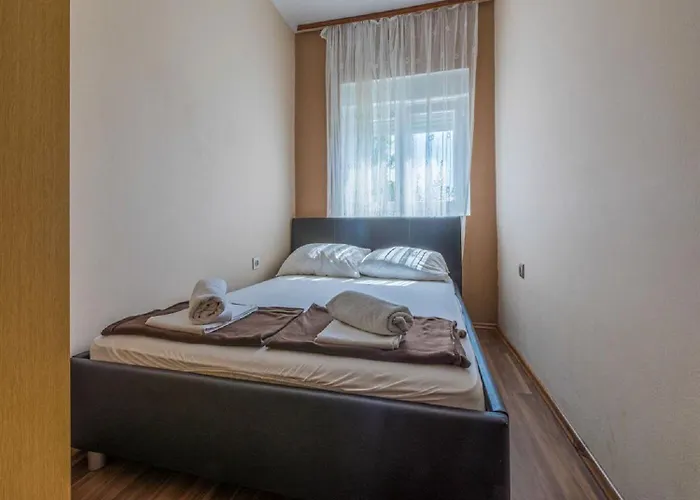 Hundefreundliches Nur 350 Meter Zum Mit Meerblick, Pool, Wifi Appartamento