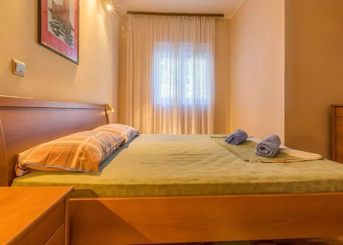 Appartamento Hundefreundliches Nur 350 Meter Zum Mit Meerblick, Pool, Wifi Dramalj
